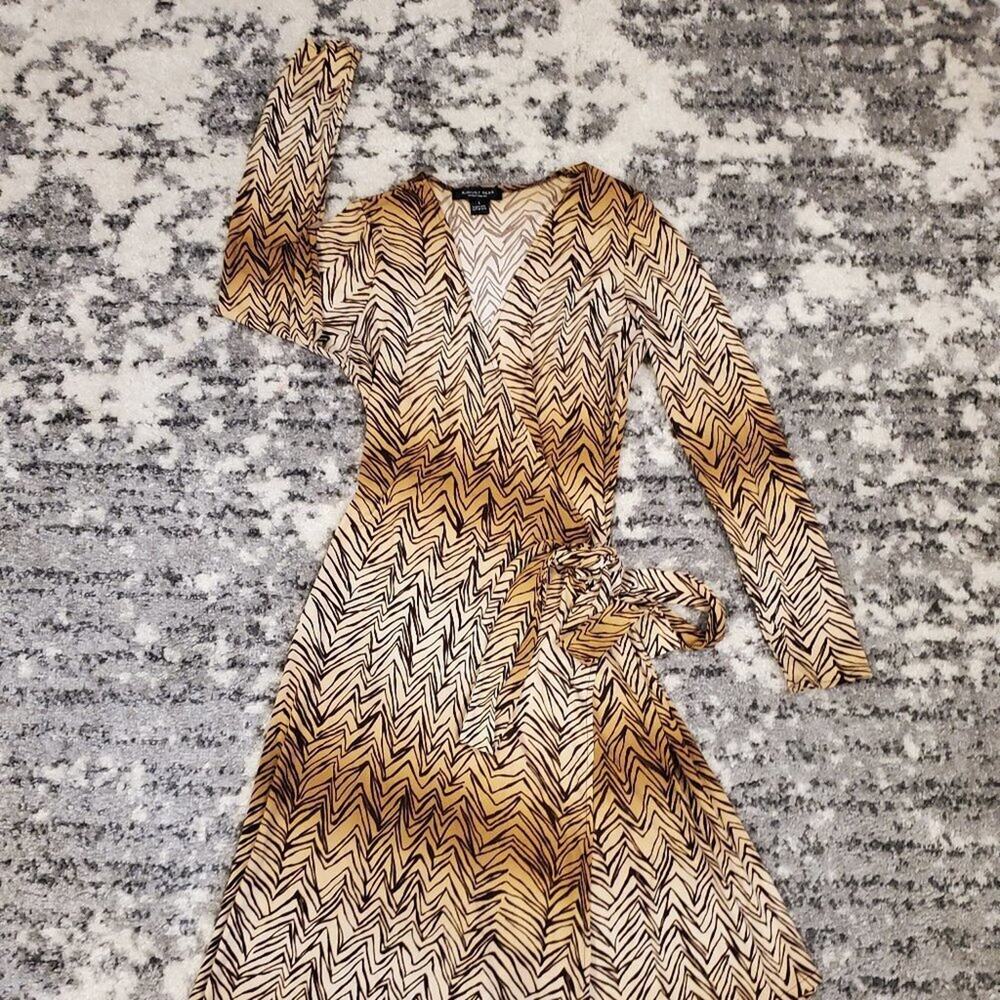 August Silk Sportswear Maxi Dress Small EUC